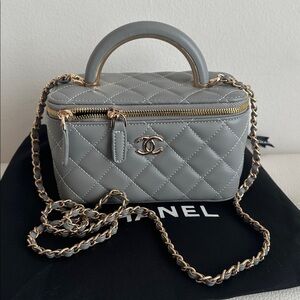 SAMPLE SALE Vanity Crossbody bag mirror can be replace but no time to do it